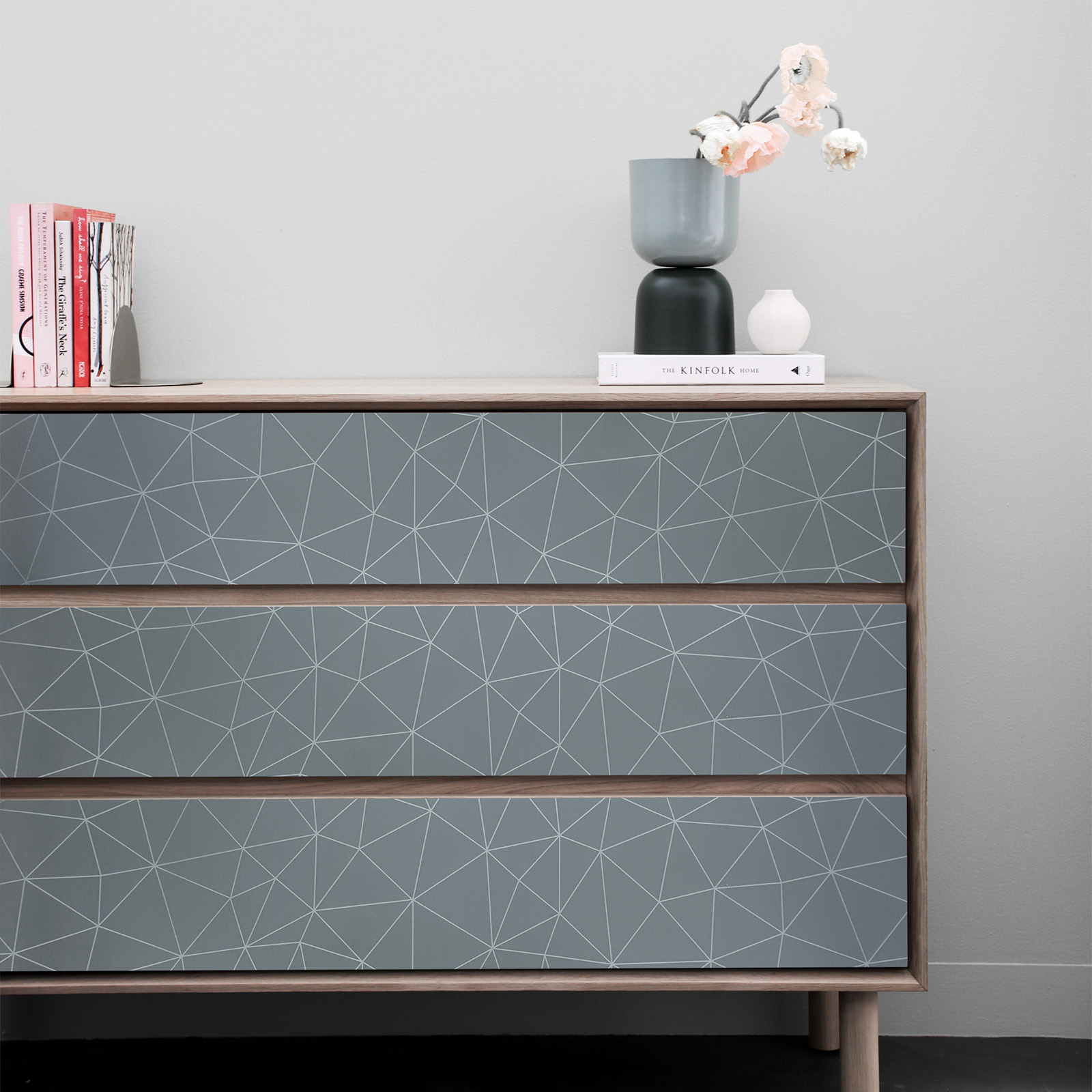 Okleina E139 Geometryczna Srebrna jako panel dekoracyjny